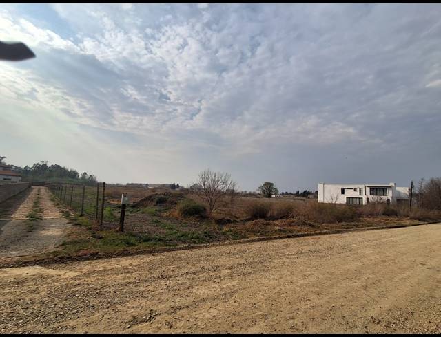 2,024M² VACANT LAND FOR SALE IN HENLEY ON KLIP